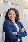 Oates, Tiara Monet