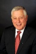 Lustig, Robert M.