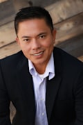 Tong, Roland J.