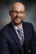 Olsen, Erik R.