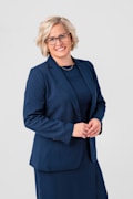 Heitkamp, Ashley