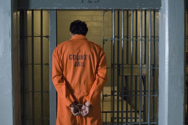 Lawsuit Over Unsanitary Water Conditions at Illinois Jail Moves Forward