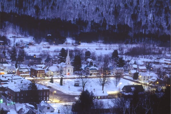 Vermont Law School Sued for Removing Artist&rsquo;s Murals