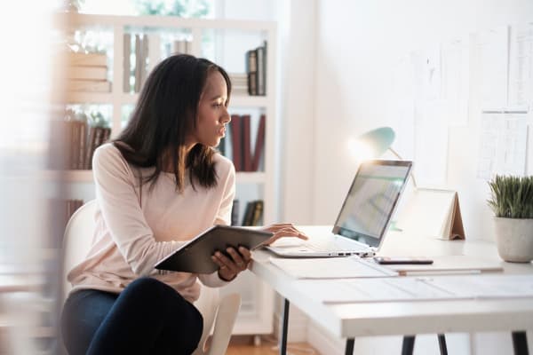 7 Ways To Make Your Side-Hustle Successful (and Legal)