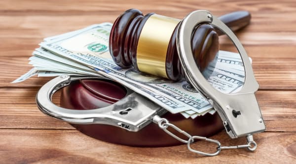 Woman Pleads Guilty in Homeless Vet GoFundMe Scam