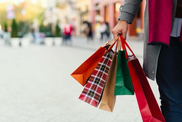 5 More Legal Tips for Your Holiday Shopping