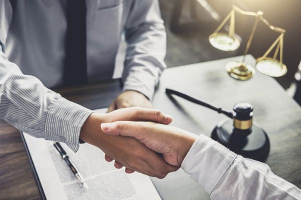 FTC Enacts Sweeping Ban on Noncompete Clauses