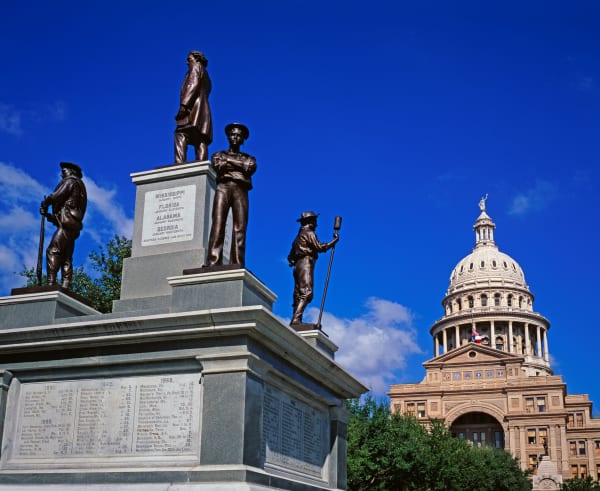 Can I Be Arrested For Pulling Down Statues?