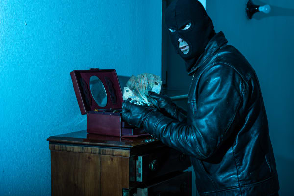 SCOTUS: One Night's Burglary Spree Not a "Career Crime" Under Armed Career Criminal Act