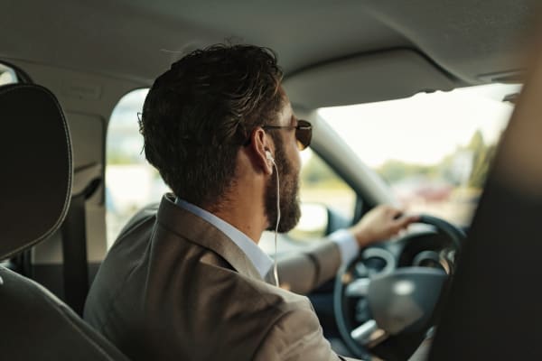 Illegal to Drive With Headphones?