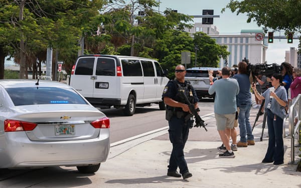 Would-Be Trump Assassin Charged With Possessing a Gun With a Wiped-Out Serial Number. Is That Charge Constitutional?