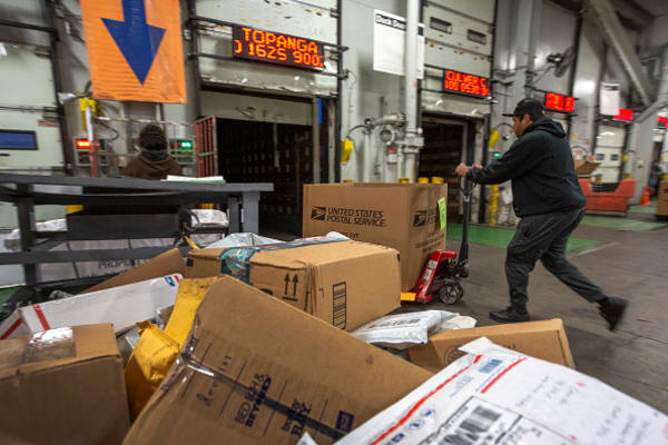 A Civil Response: Government Workers Prepare for Attempted Purges by the Trump Administration