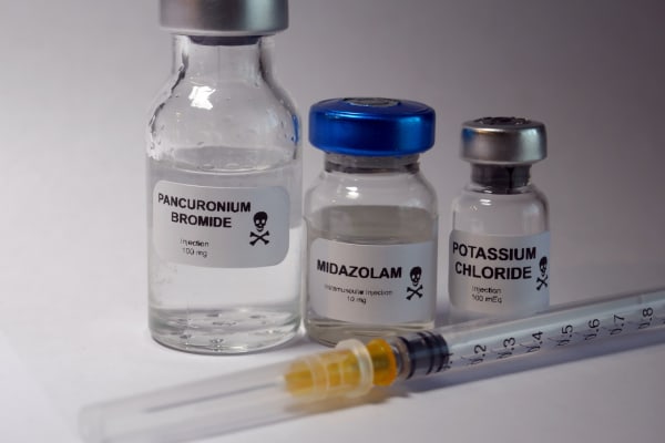 Trump Orders Attorney General To Facilitate Lethal Injections for Death Penalties