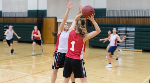 Former Western Oregon University Basketball Players Sue Coaches for Abusive Behavior