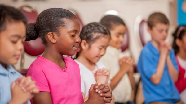 Texas Lawmakers Push for Prayer, Ten Commandments in Public Schools