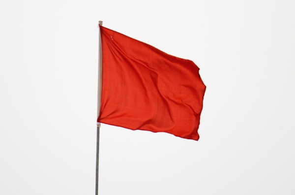 Man Who Raised Red Flags on Facebook Group Gets Lawsuit Dismissed