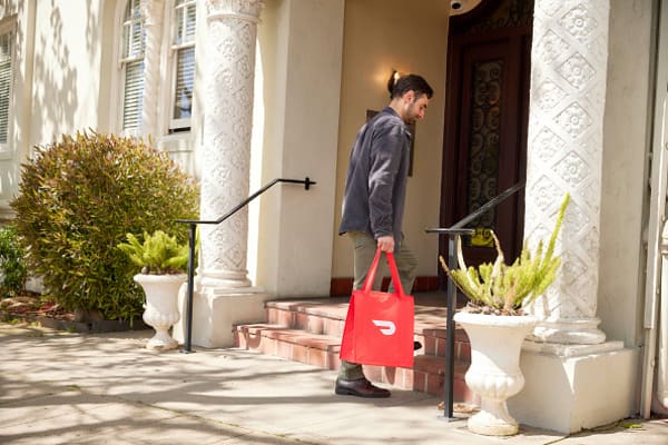 DoorDash Faces Legal Action in Canada Over Deceptive Pricing