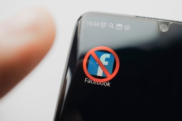 Can Sex Offenders Be Banned From Social Media?