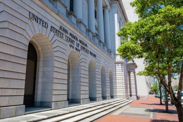 Fifth Circuit Grants Injunction Blocking Trump's Use of the Alien Enemies Act to Deport Venezuelans