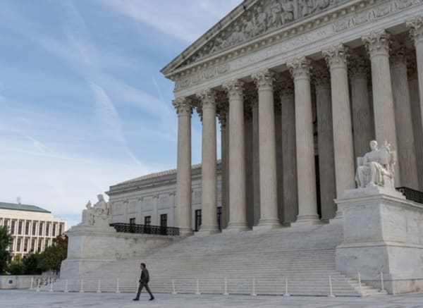 SCOTUS Snubs Kentucky Clerk Who Denied Gay Couples Marriage Licenses