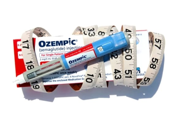 GLP-1 Drugs Like Ozempic Face Vision Loss and Gastrointestinal Injury Claims