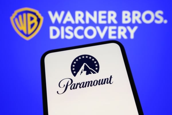 Judge Halts Paramount’s Purchase of Warner Bros. for at Least Two Weeks