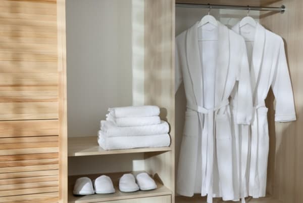 Take the Lotion, Leave the Bathrobe: What You Can Legally Keep From a Hotel Room