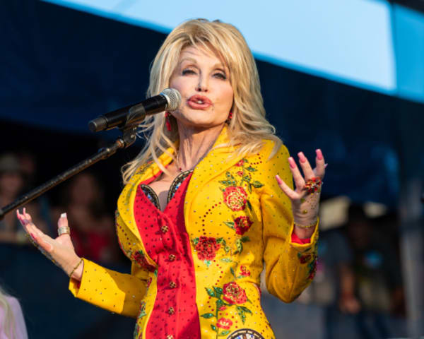 The Legal Battle Over Dolly Parton’s Estate Includes a Restraining Order