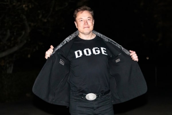 Supreme Court Takes Up Fight Over DOGE Records